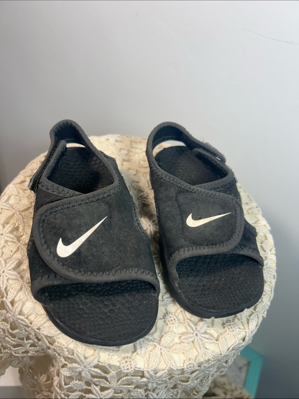 Nike Kids Black Sandal with White Swoosh